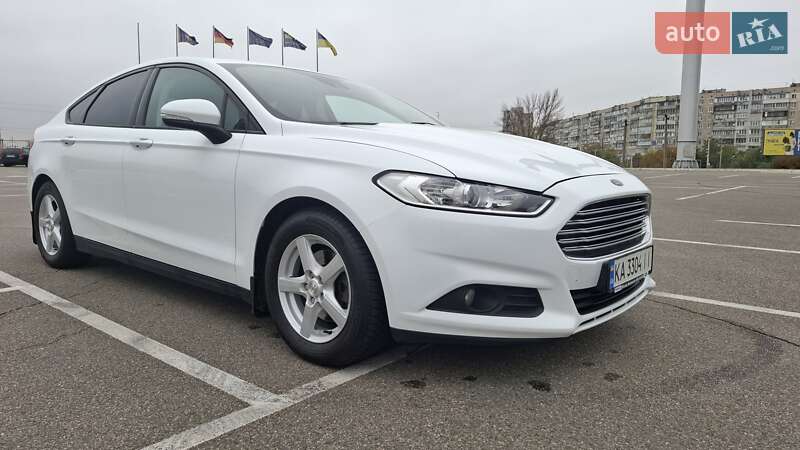 Лифтбек Ford Mondeo 2016 в Киеве
