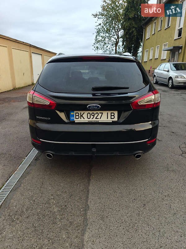 Універсал Ford Mondeo 2013 в Дубні