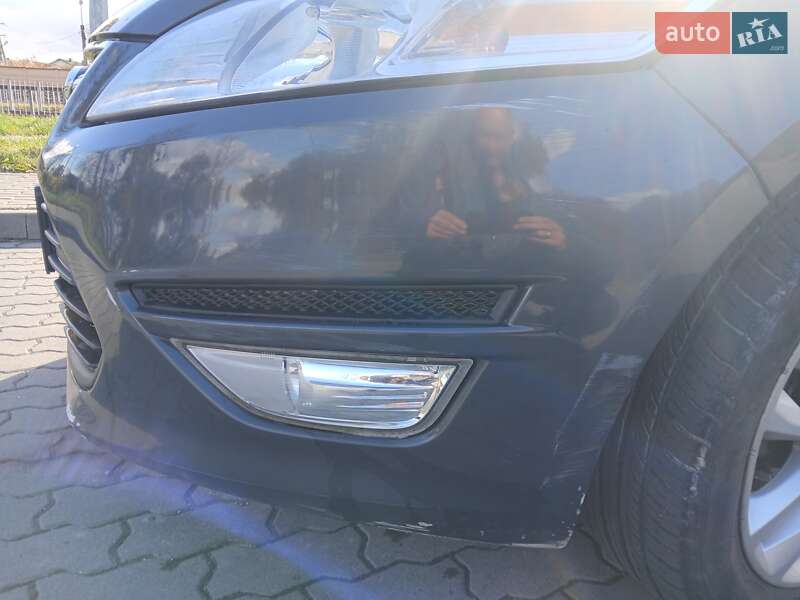 Седан Ford Mondeo 2011 в Львове