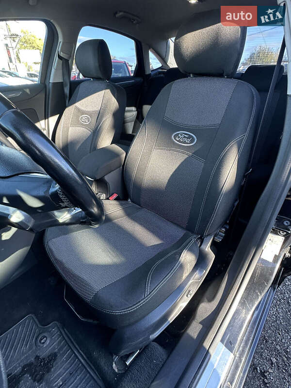 Седан Ford Mondeo 2011 в Білогородці