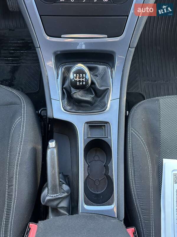 Седан Ford Mondeo 2011 в Білогородці