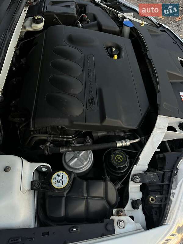 Седан Ford Mondeo 2012 в Ужгороде