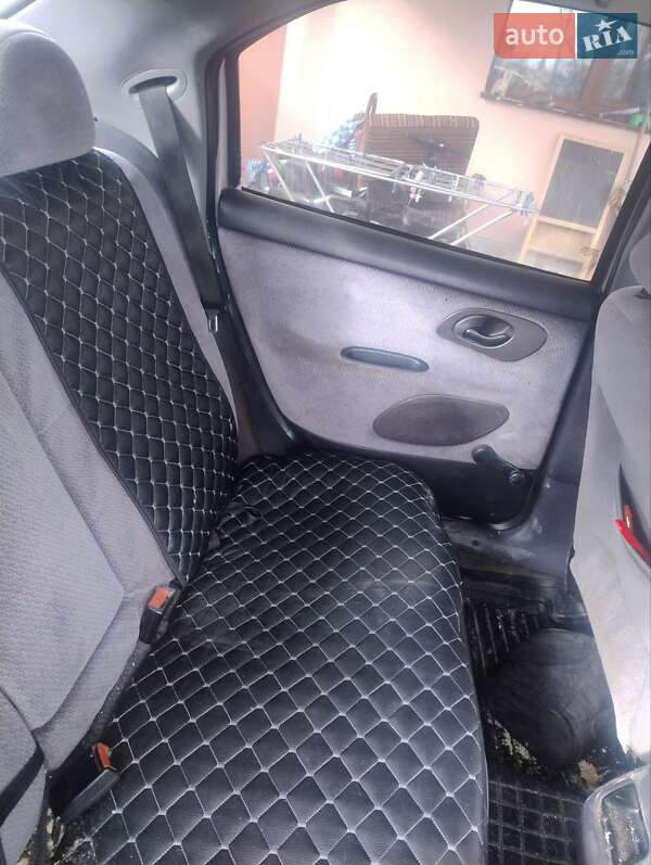 Лифтбек Ford Mondeo 1997 в Ивано-Франковске