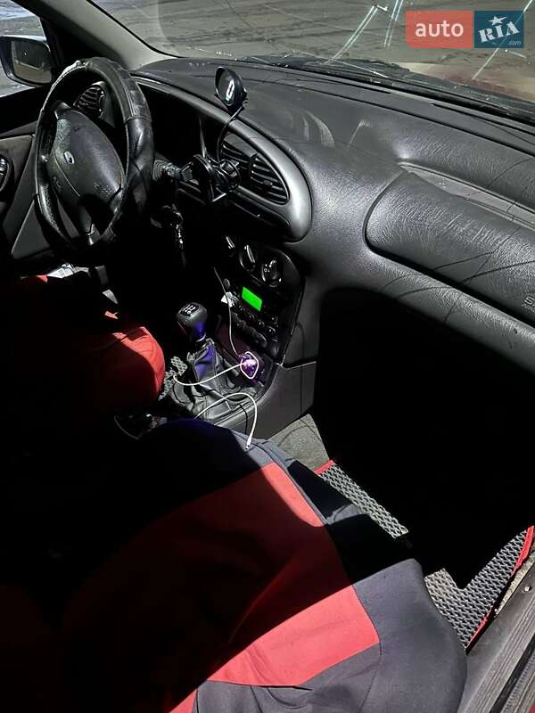 Универсал Ford Mondeo 1998 в Ровно