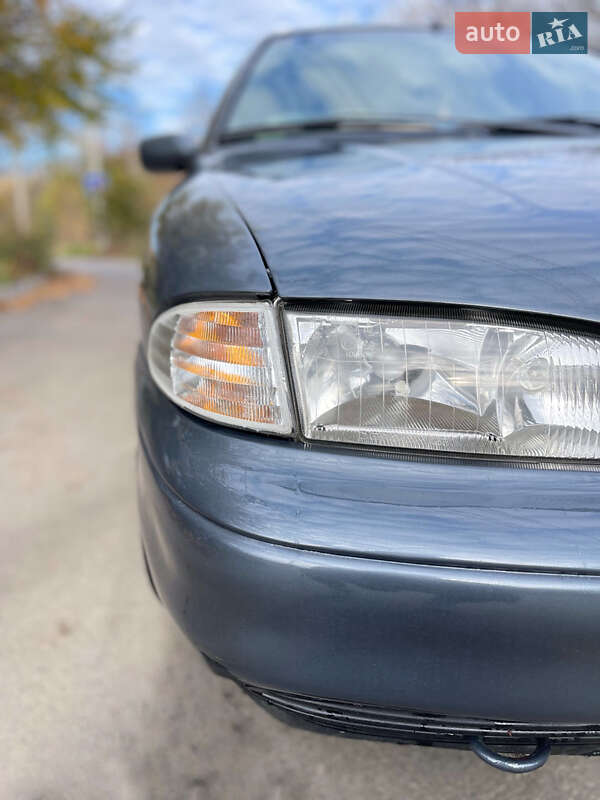 Лифтбек Ford Mondeo 1994 в Хмельницком