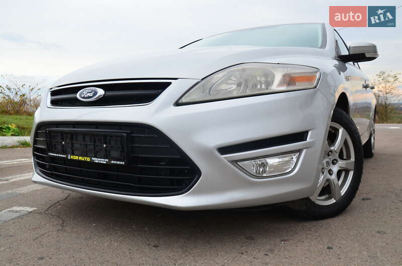 Седан Ford Mondeo 2013 в Дрогобыче