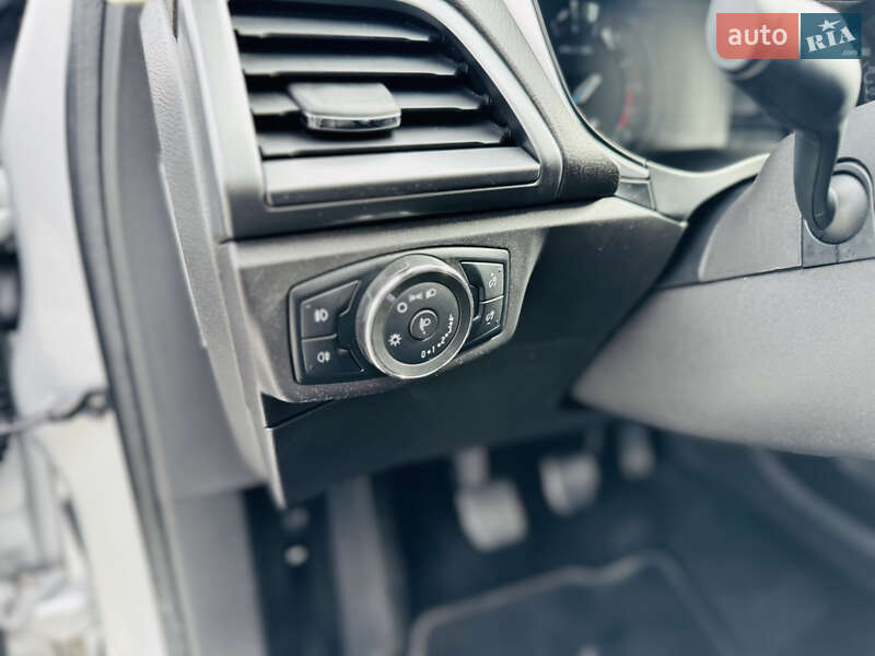 Універсал Ford Mondeo 2016 в Здолбуніві фото 50 Універсал Ford Mondeo 2016 в Здолбуніві