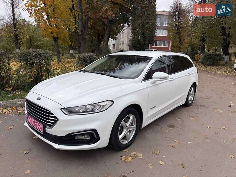 Универсал Ford Mondeo 2019 в Ровно фото Универсал Ford Mondeo 2019 в Ровно