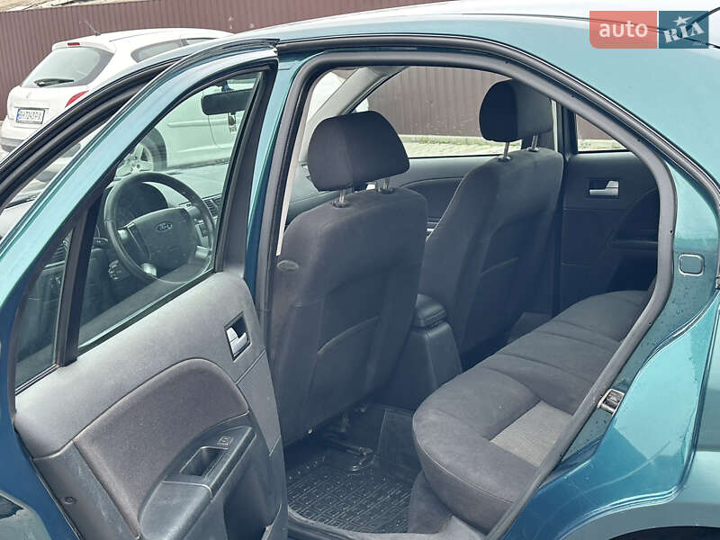 Лифтбек Ford Mondeo 2003 в Одессе фото 5 Лифтбек Ford Mondeo 2003 в Одессе