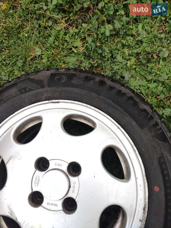 Лифтбек Ford Mondeo 1995 в Виннице