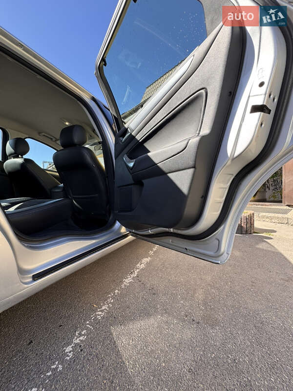 Универсал Ford Mondeo 2011 в Виннице