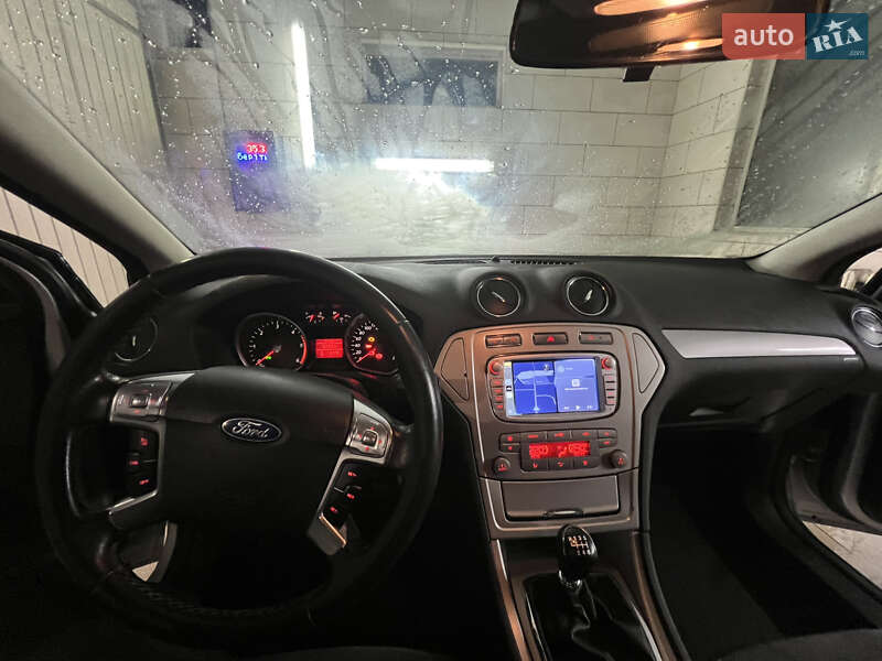 Универсал Ford Mondeo 2010 в Киеве