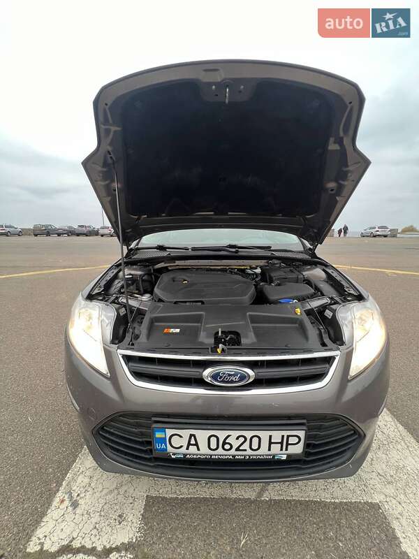 Седан Ford Mondeo 2012 в Черкассах