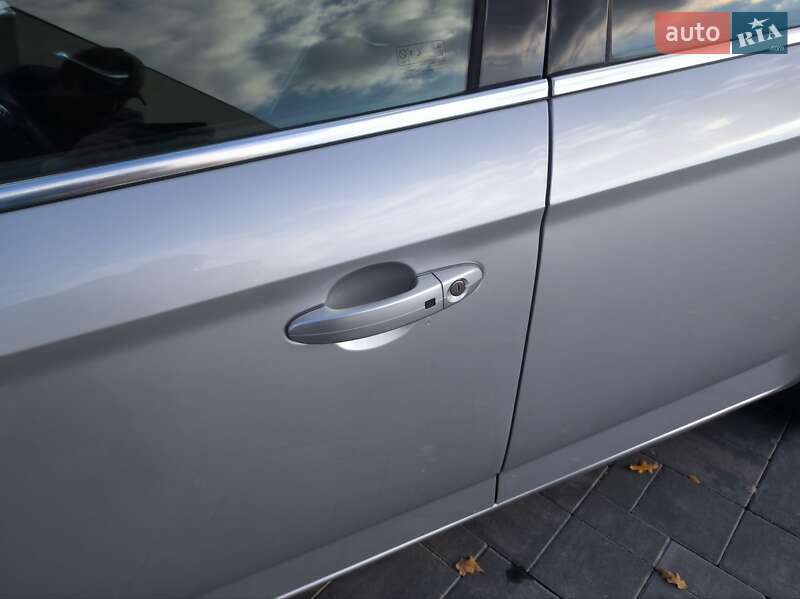 Универсал Ford Mondeo 2013 в Луцке