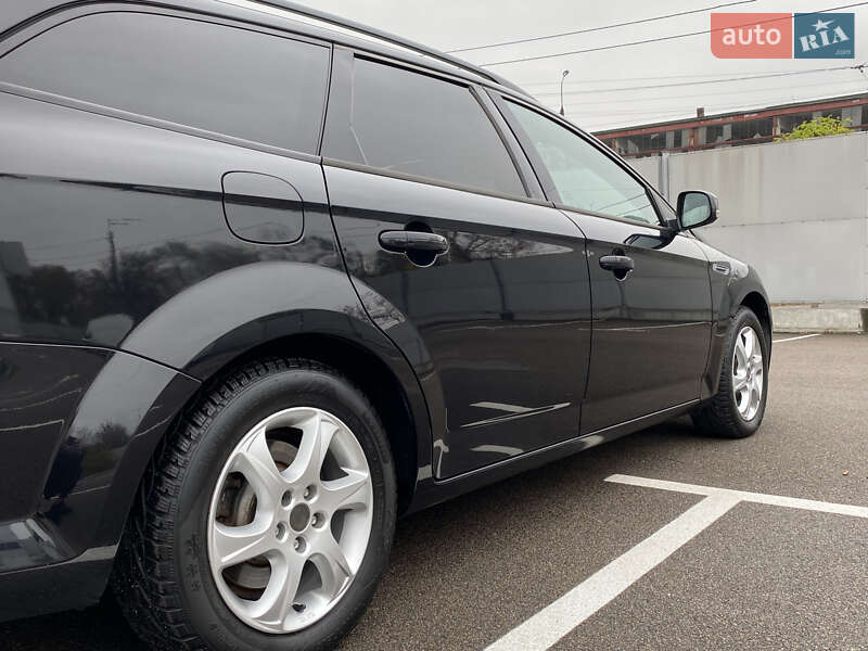 Універсал Ford Mondeo 2011 в Києві