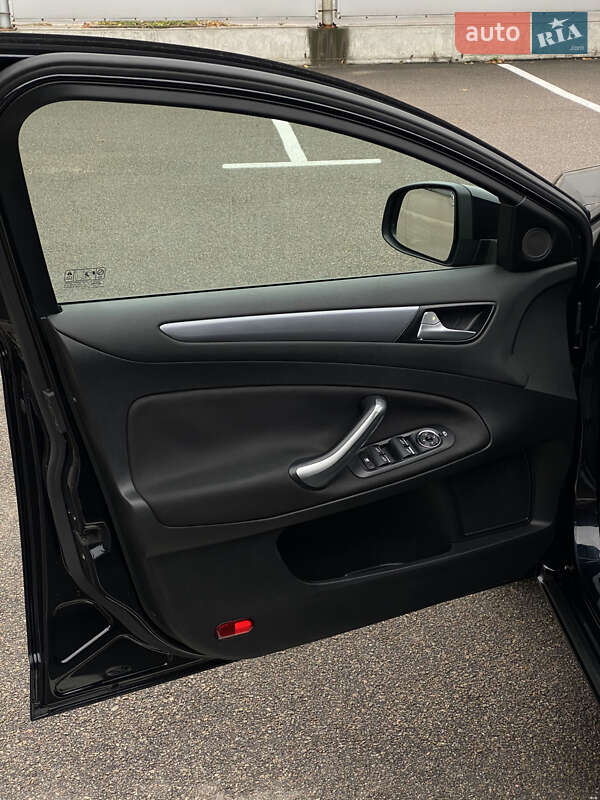 Універсал Ford Mondeo 2011 в Києві