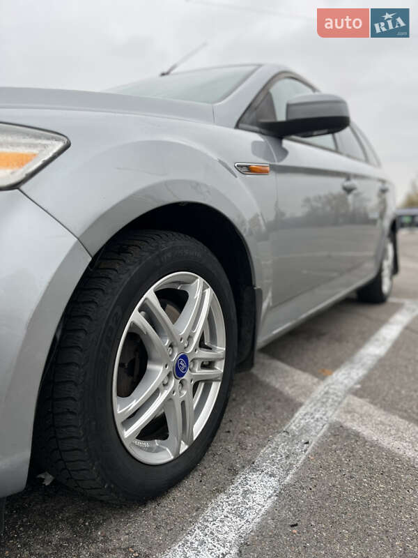 Универсал Ford Mondeo 2010 в Киеве