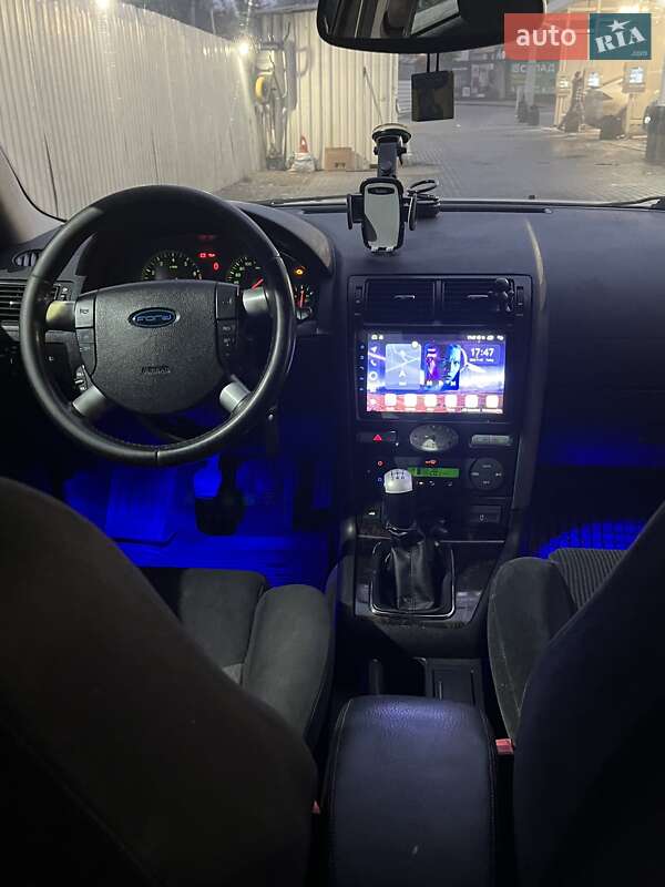 Ліфтбек Ford Mondeo 2004 в Вінниці