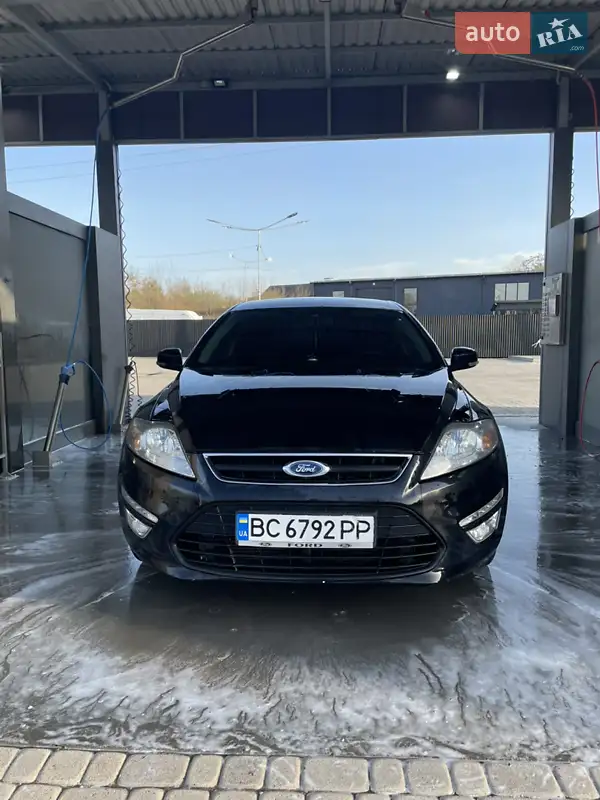Ford Mondeo