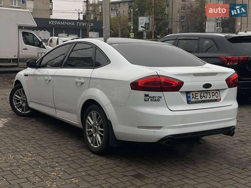 Седан Ford Mondeo 2011 в Дніпрі