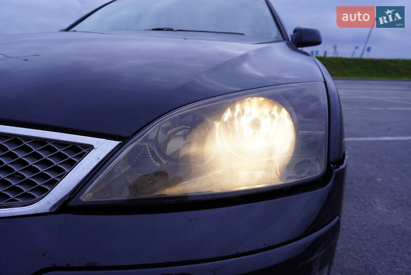 Универсал Ford Mondeo 2003 в Стрые