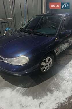 Універсал Ford Mondeo 1998 в Фастові