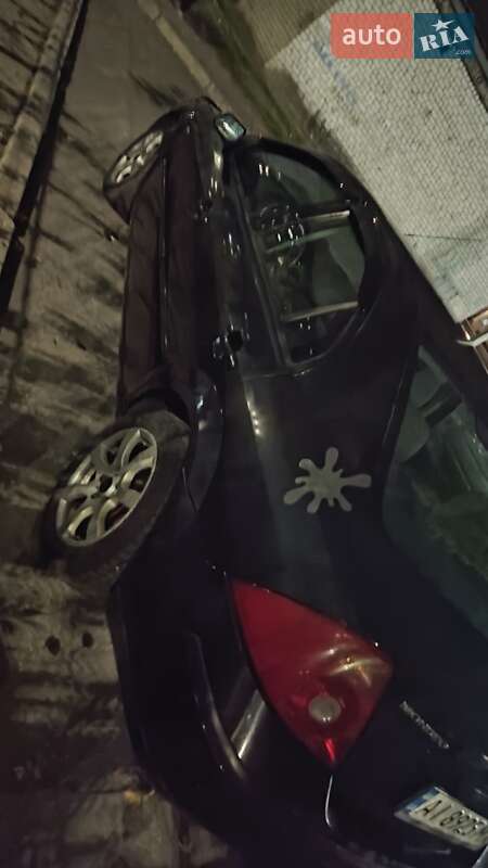 Седан Ford Mondeo 2000 в Горишних Плавнях фото 3 Седан Ford Mondeo 2000 в Горишних Плавнях