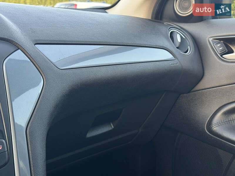 Універсал Ford Mondeo 2011 в Стрию