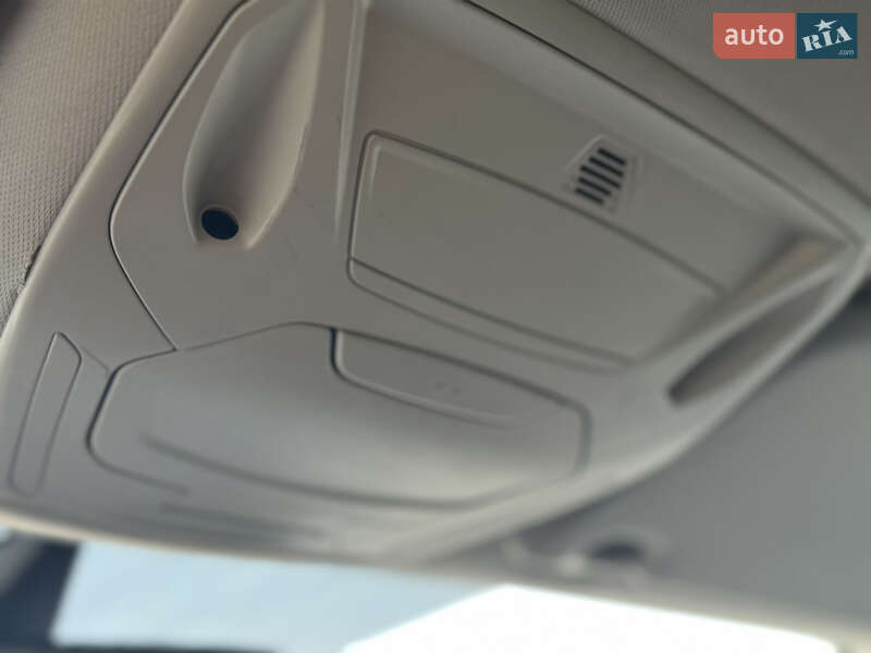 Універсал Ford Mondeo 2011 в Стрию