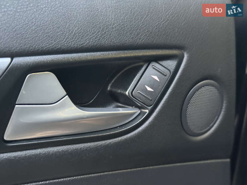 Універсал Ford Mondeo 2011 в Стрию