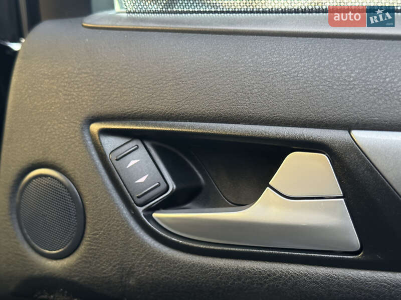 Універсал Ford Mondeo 2011 в Стрию