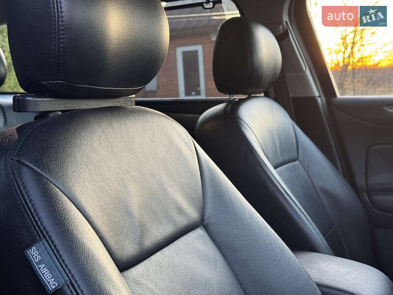 Універсал Ford Mondeo 2011 в Стрию