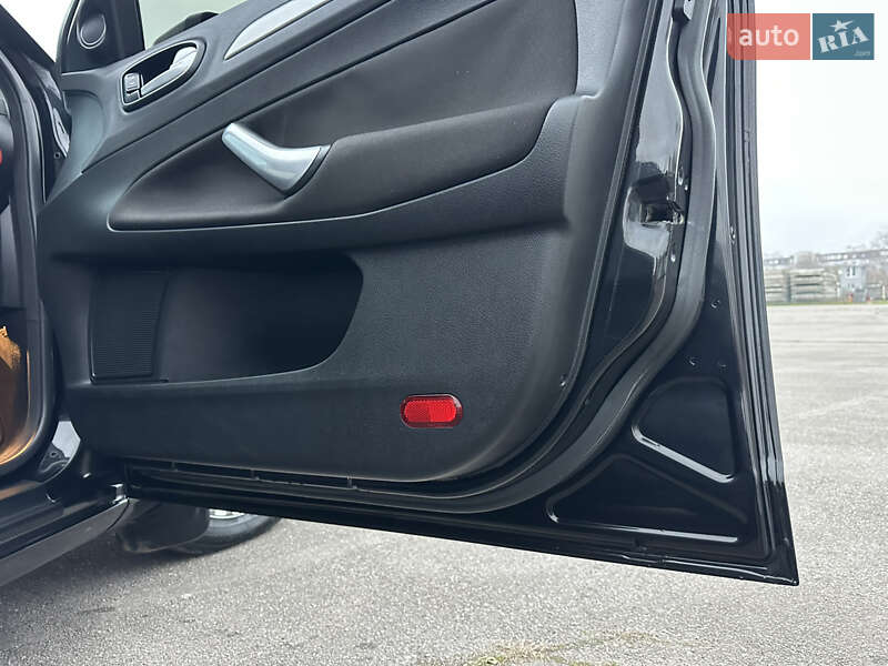 Лифтбек Ford Mondeo 2007 в Хмельницком фото 28 Лифтбек Ford Mondeo 2007 в Хмельницком