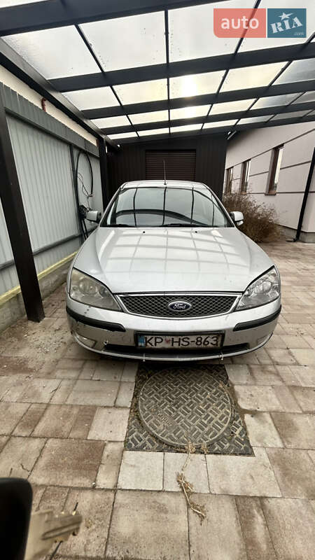 Седан Ford Mondeo 2005 в Киеве