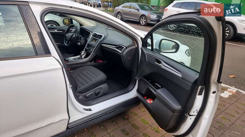 Ліфтбек Ford Mondeo 2017 в Києві