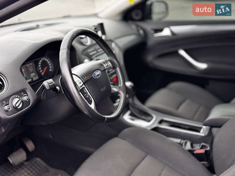 Седан Ford Mondeo 2011 в Харькове