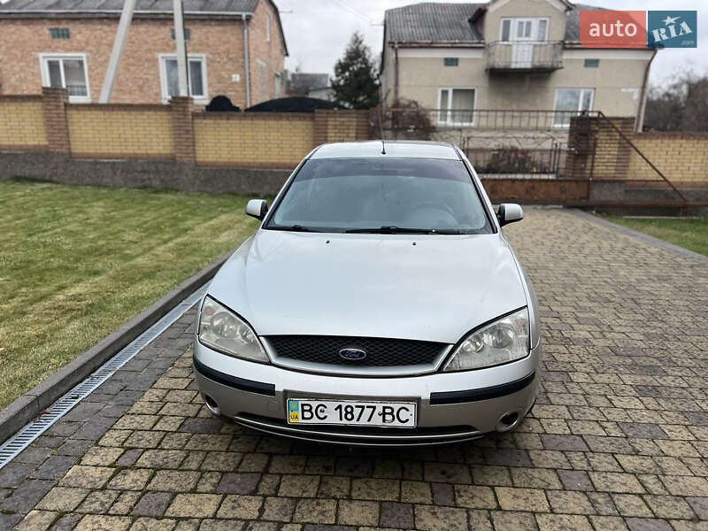 Седан Ford Mondeo 2000 в Львове