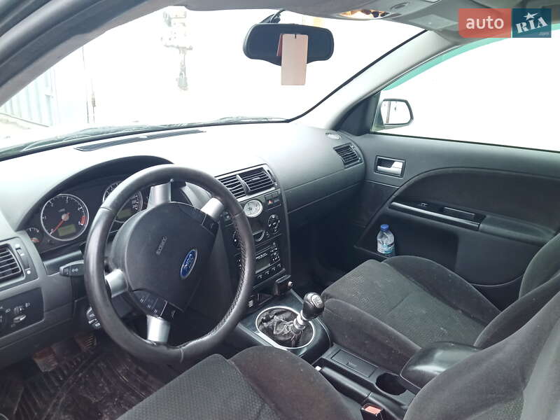 Универсал Ford Mondeo 2002 в Луцке