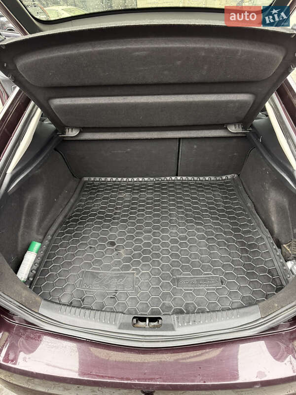 Ліфтбек Ford Mondeo 2009 в Чернівцях