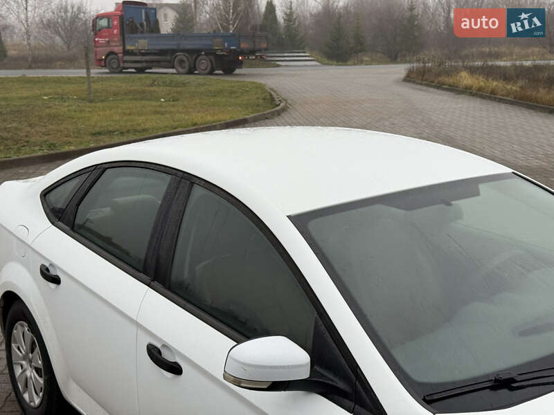 Седан Ford Mondeo 2012 в Малине фото 18 Седан Ford Mondeo 2012 в Малине