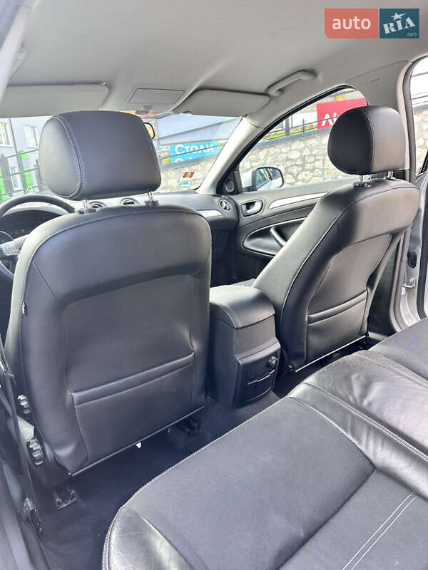 Універсал Ford Mondeo 2009 в Тернополі