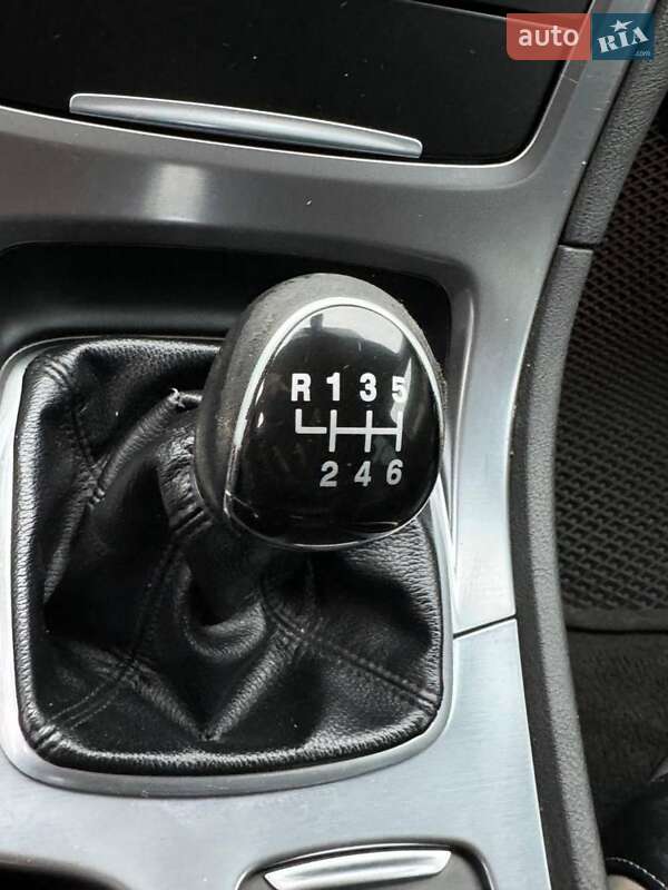 Универсал Ford Mondeo 2013 в Лозовой