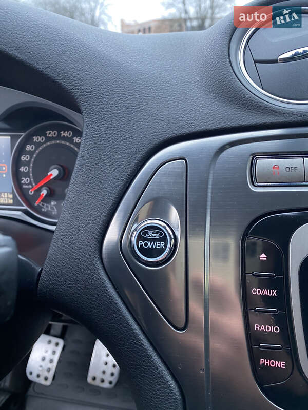 Универсал Ford Mondeo 2010 в Ровно