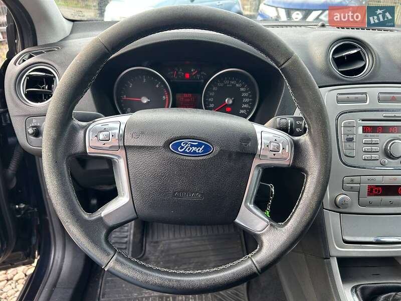 Седан Ford Mondeo 2010 в Одессе