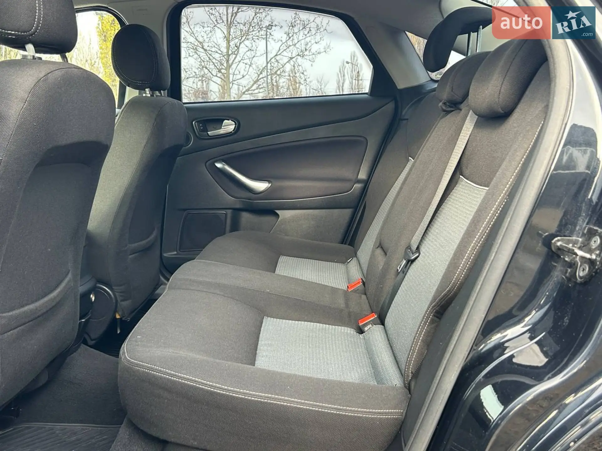 2010 Ford Mondeo - мініатюра 27