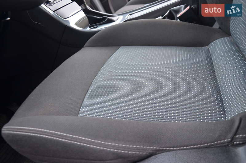 Седан Ford Mondeo 2013 в Дрогобыче фото 38 Седан Ford Mondeo 2013 в Дрогобыче