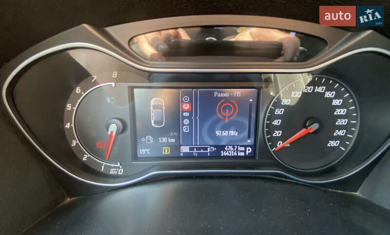 Седан Ford Mondeo 2012 в Звенигородці