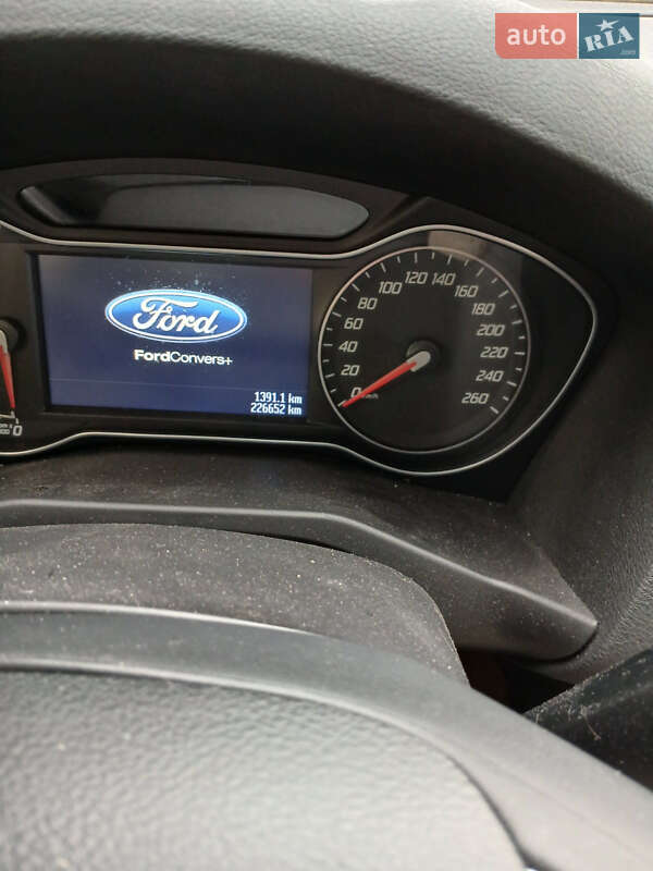Лифтбек Ford Mondeo 2011 в Ужгороде