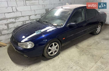 Седан Ford Mondeo 1997 в Самборі