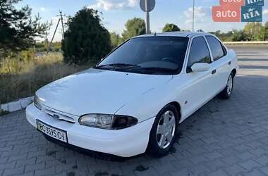 Універсал Ford Mondeo 1995 в Стрию